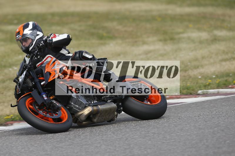/19 06.06.2026  TZ Motorsport ADR/Gruppe rot/38